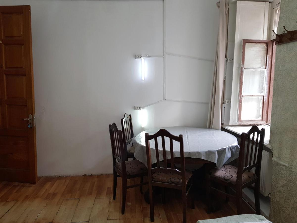 Backpackers Hostel Tiflis Exterior foto